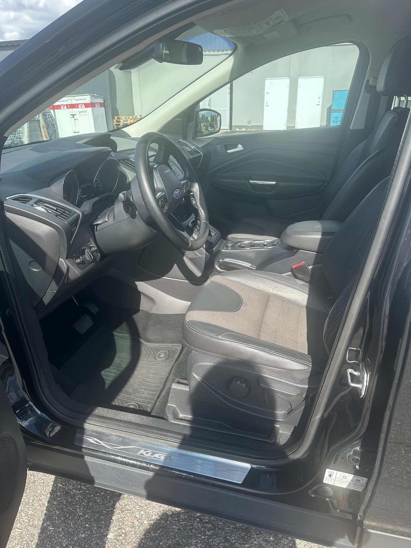 Ford Kuga 2.0 TDCi AWD Powershift, 140hp, 2014