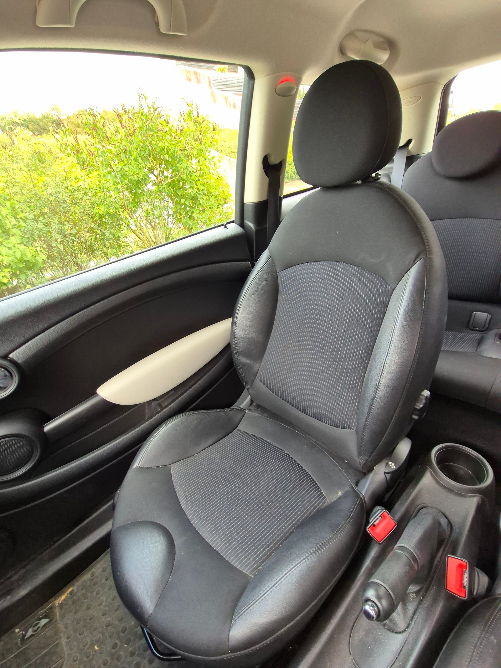 MINI Cooper D Manual, 6-trins, 112ps, 2012