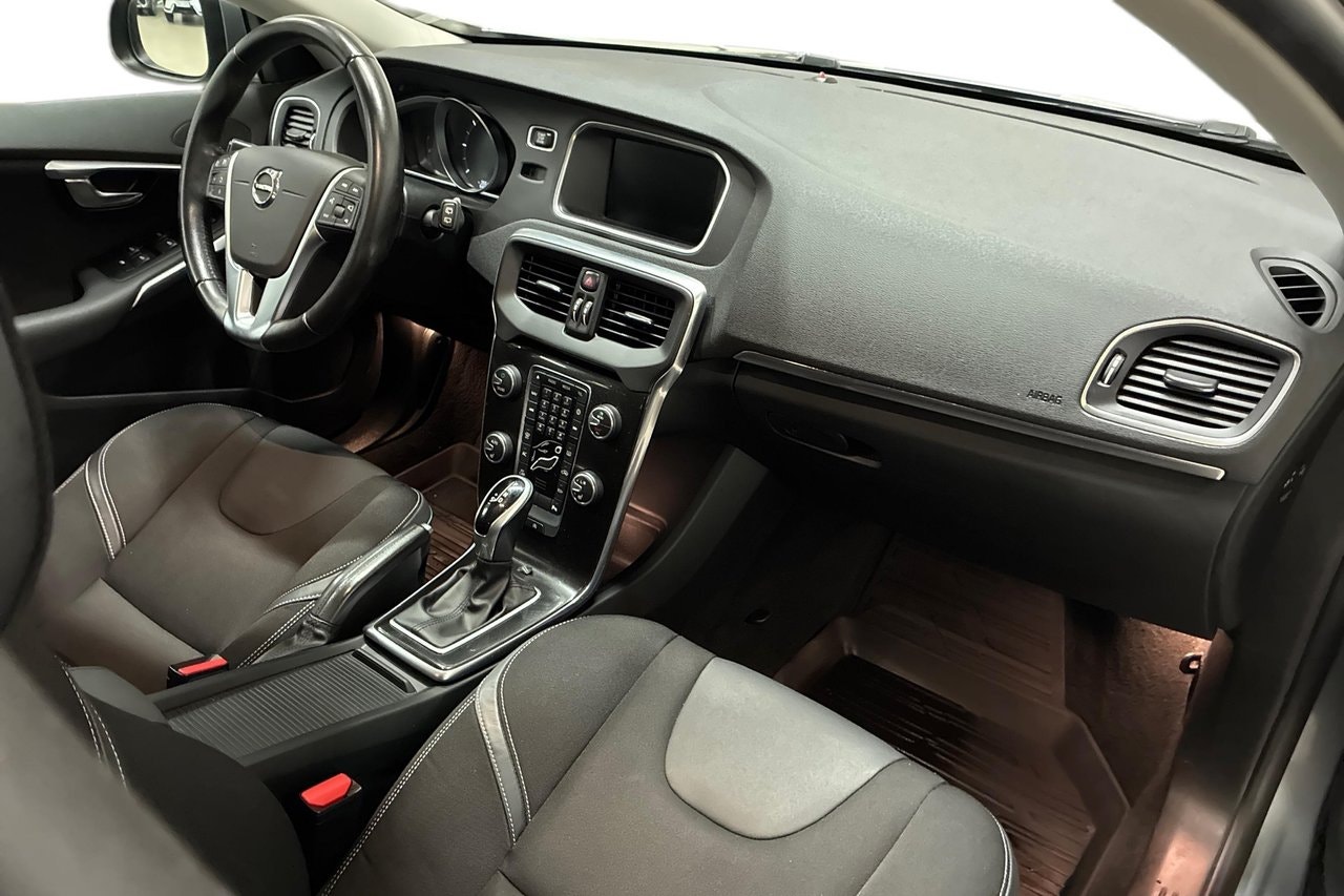 Volvo V40 D3 Geartronic, 150hk, 2017