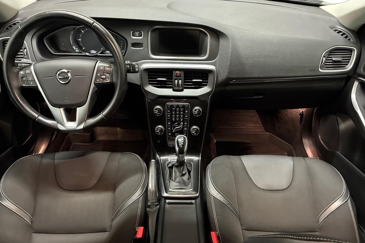 Volvo V40 D3 Geartronic, 150hk, 2017