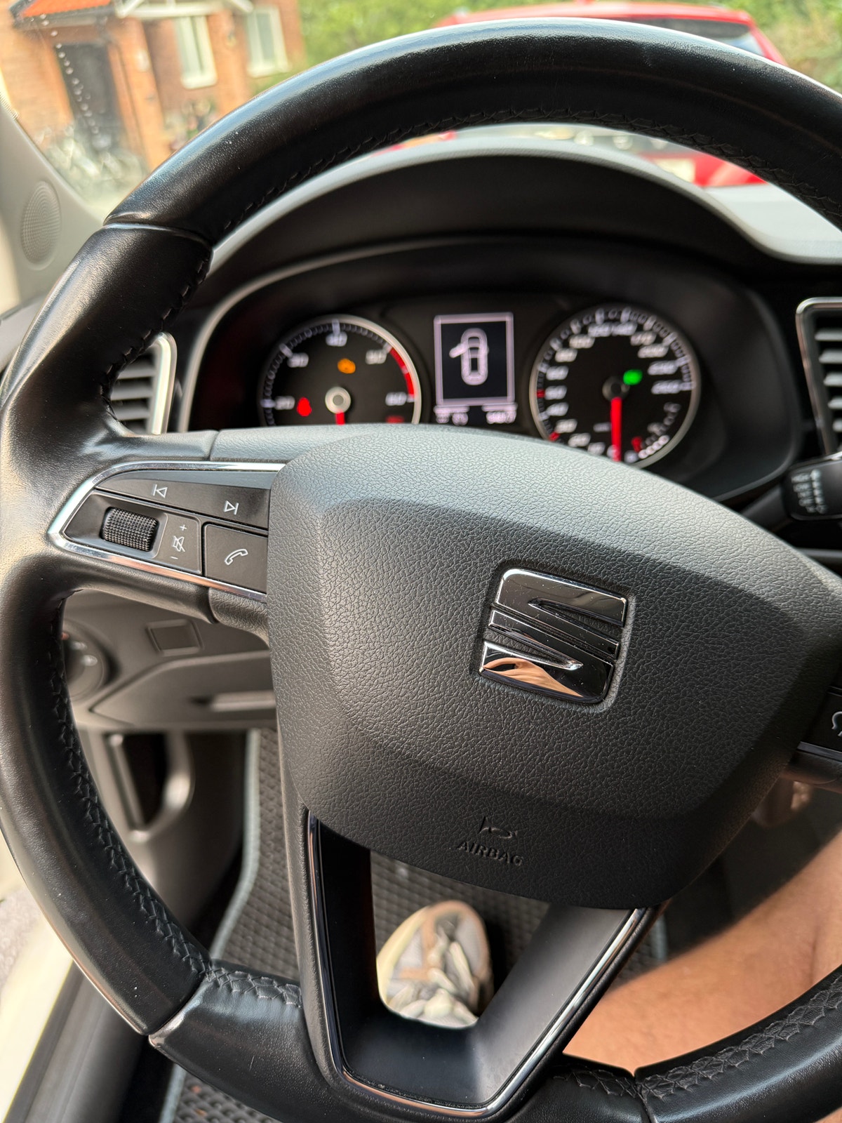 SEAT León 1.6 TDI DSG Sequential, 110hp, 2016