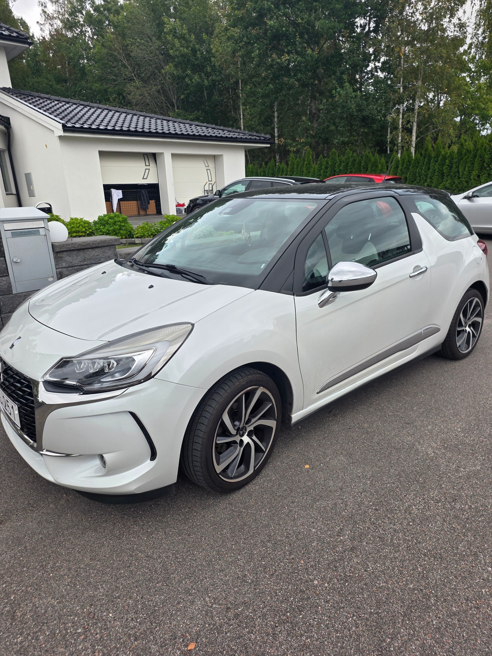 DS 3 1.2 PureTech VTi Automatisk, 110hk, 2016