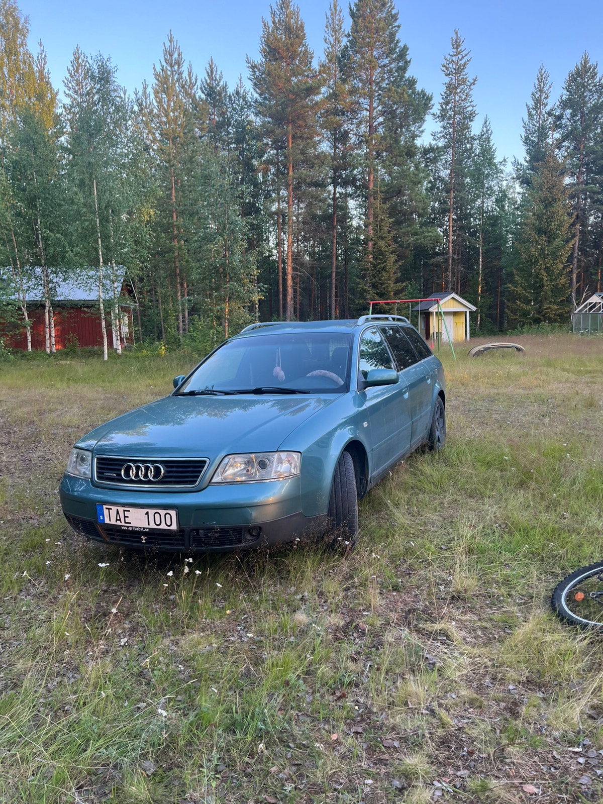 Audi A6 Avant 2.8 V6 quattro Automatic, 5-trins, 193ps, 1998