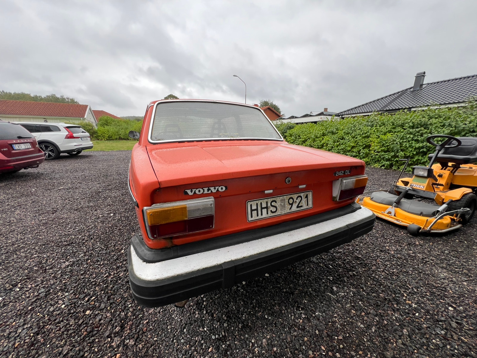 Volvo 242 2.0 Manual, 82hp, 1975
