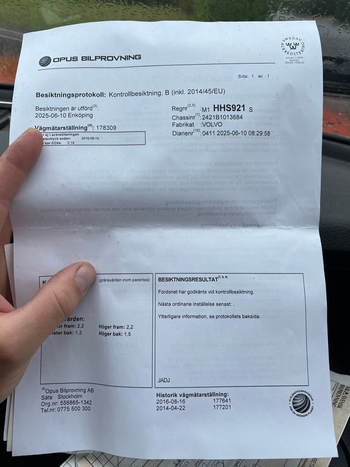 Volvo 242 2.0 Manual, 82hp, 1975