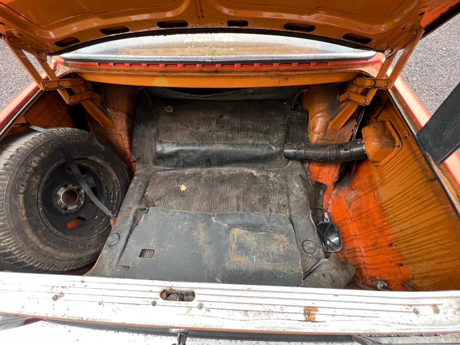 Volvo 242 2.0 Manual, 82hp, 1975