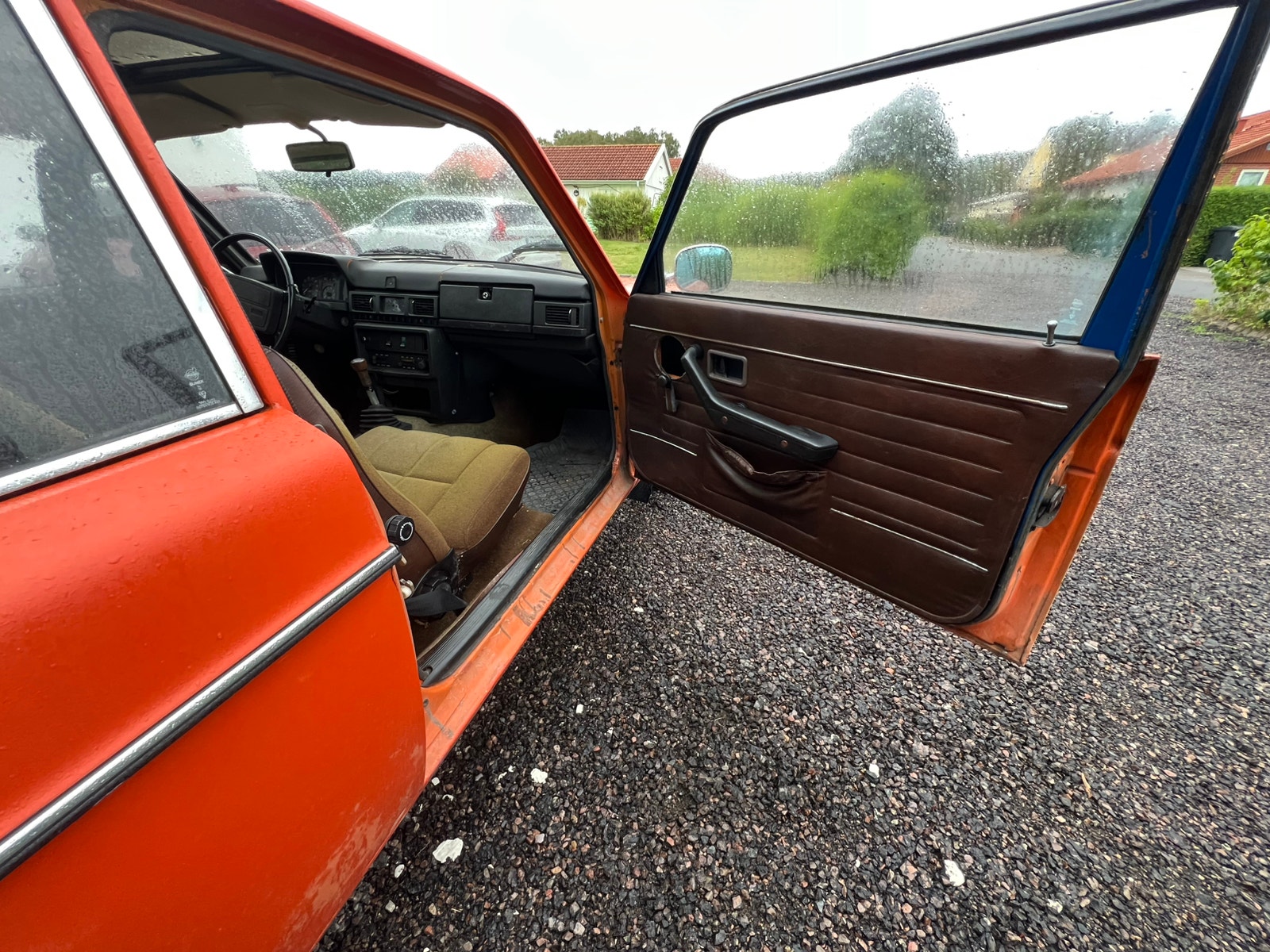 Volvo 242 2.0 Manual, 82hp, 1975