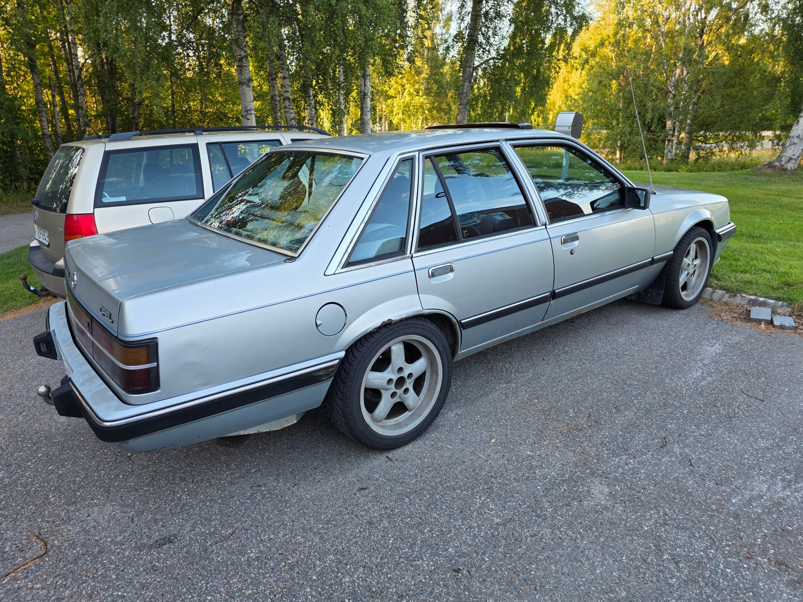 Opel Senator 3.0 Automatic, 180hp, 1983