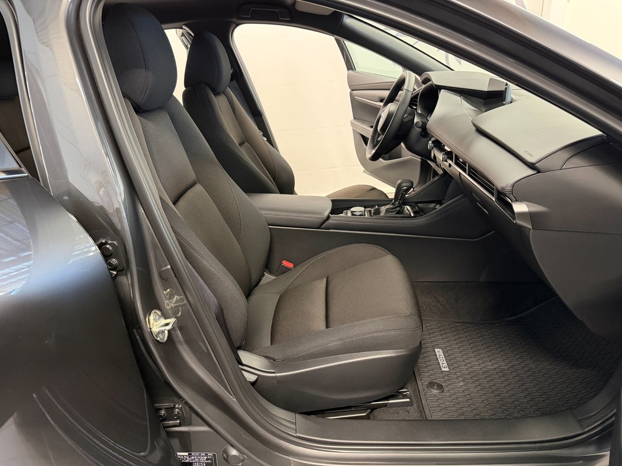 Mazda 3 Hatchback 2.5 e-SKYACTIV-G M Hybrid Automatic, 6-trins, 140ps, 2026