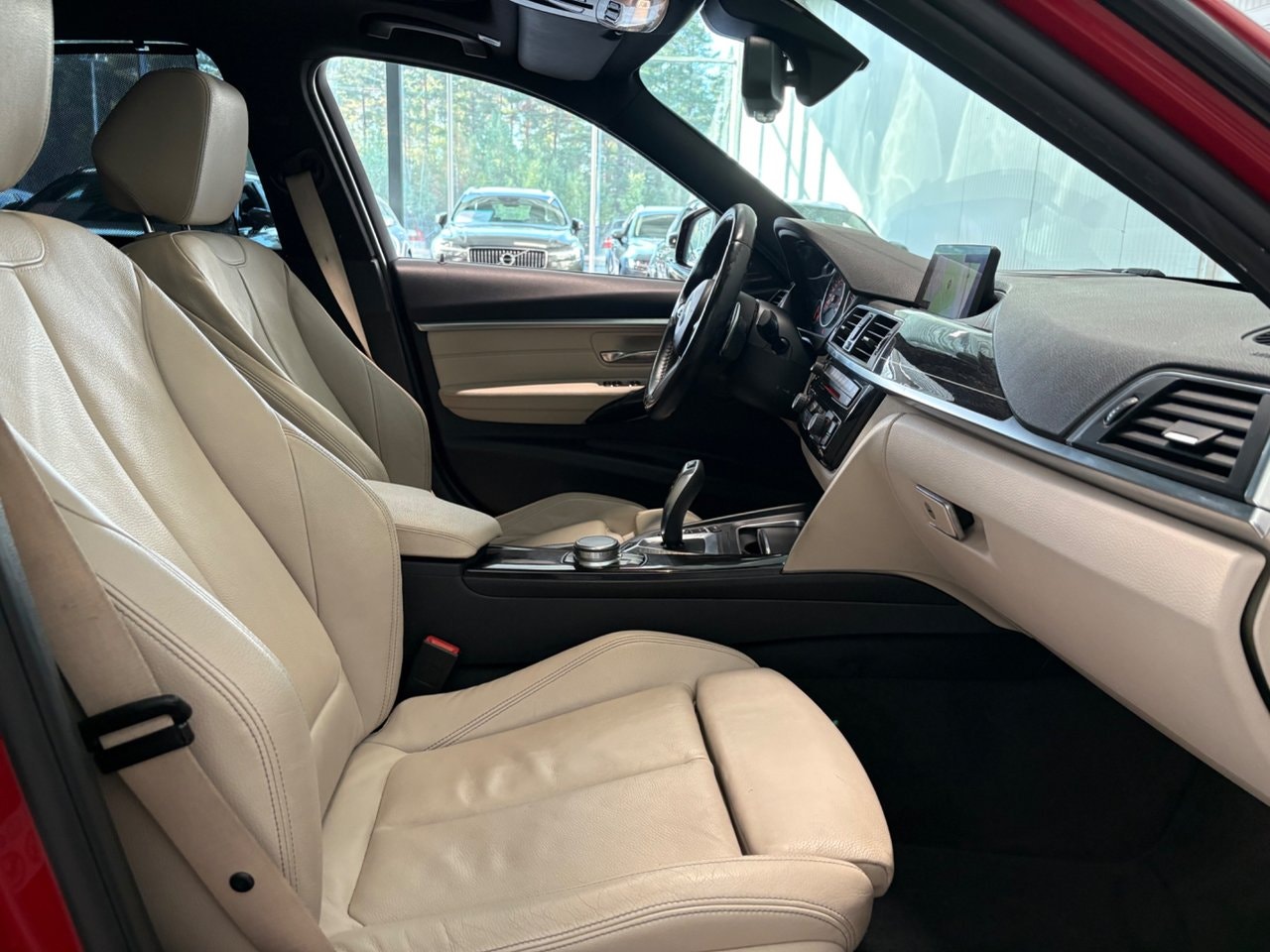 BMW 330e Sedan Steptronic, 252hk, 2018