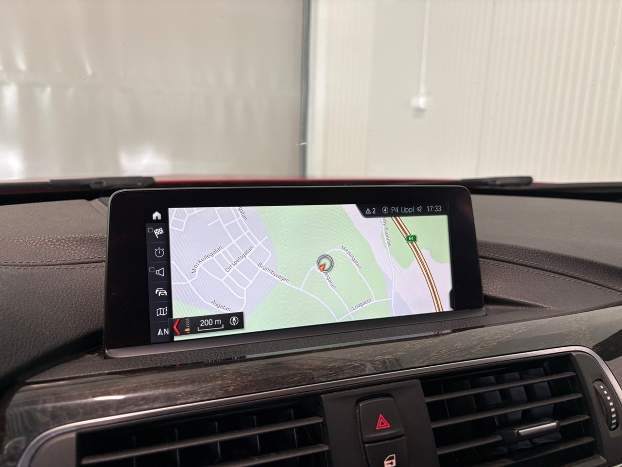BMW 330e Sedan Steptronic, 252hk, 2018