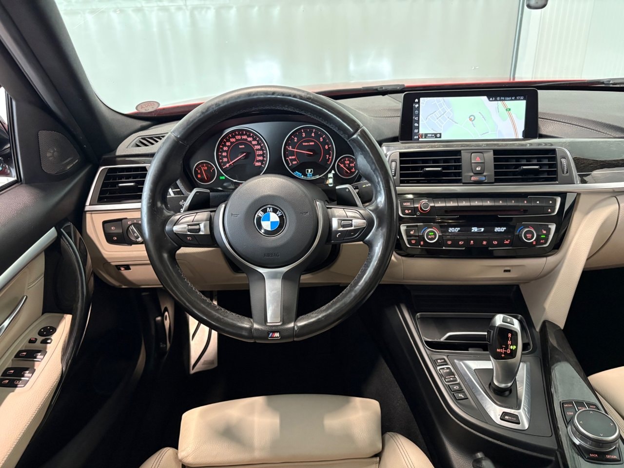 BMW 330e Sedan Steptronic, 252hk, 2018