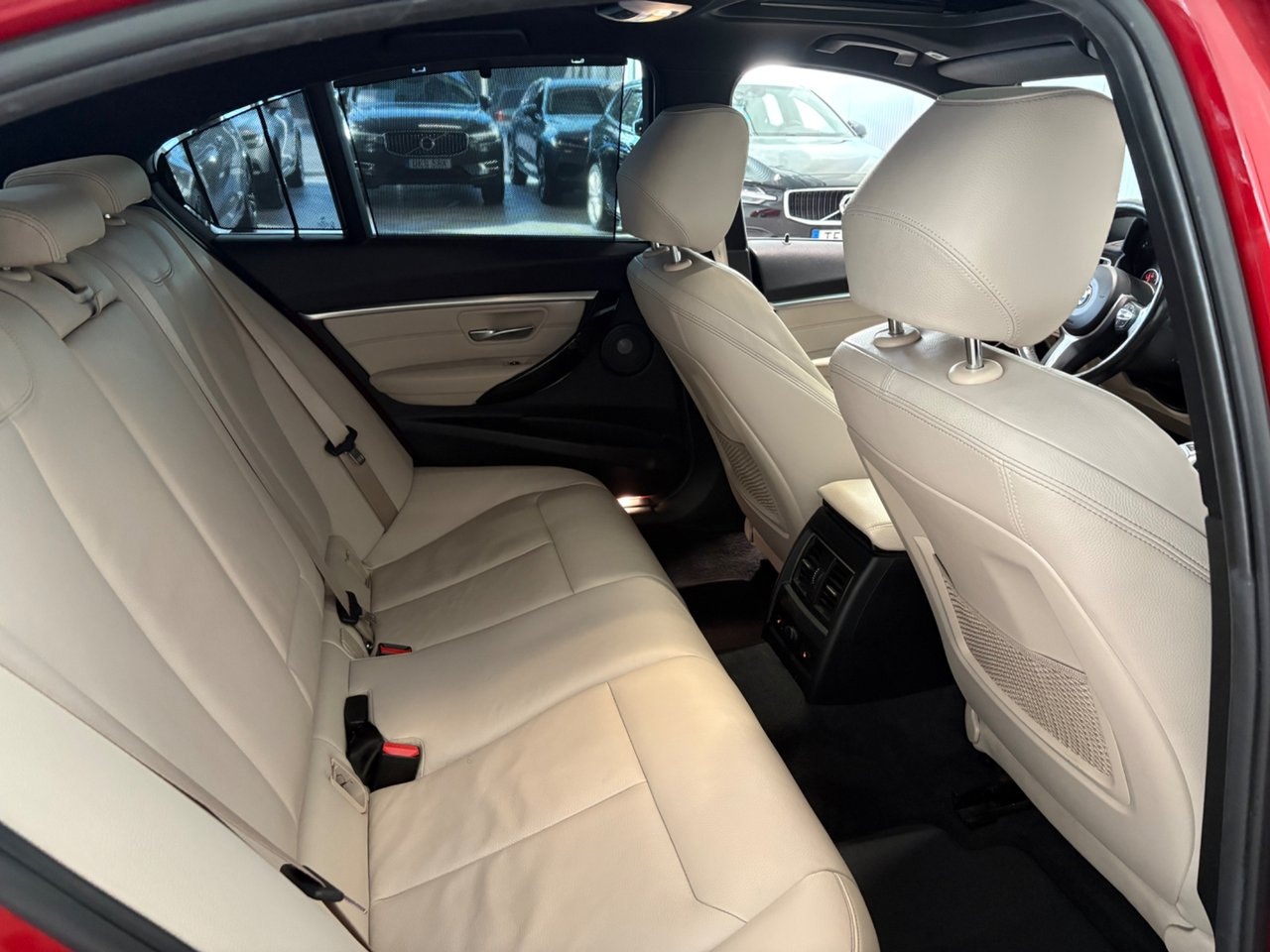 BMW 330e Sedan Steptronic, 252hk, 2018