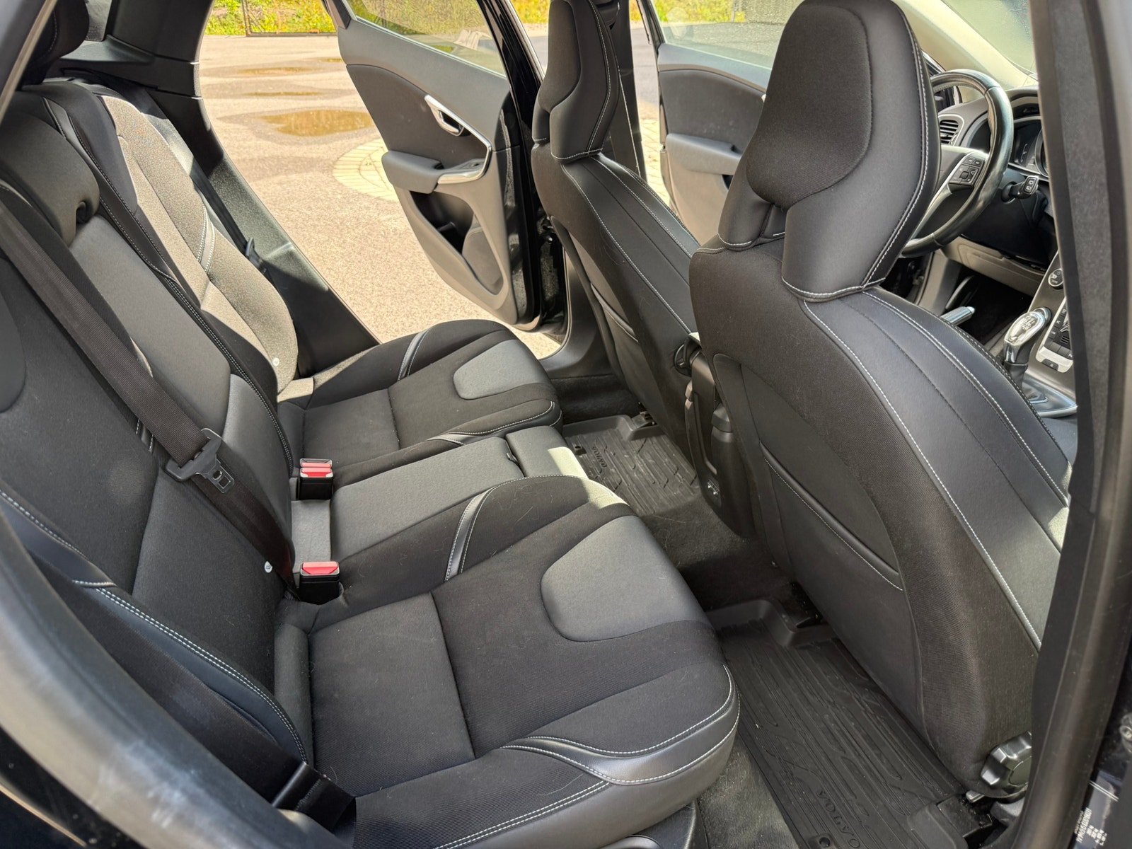 Volvo V40 D3 Manual, 6-trins, 150ps, 2013