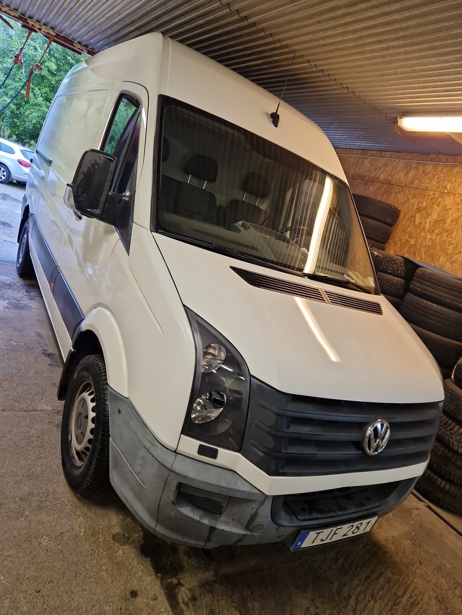 Volkswagen Crafter 35 2.0 TDI Manual, 163hp, 2015