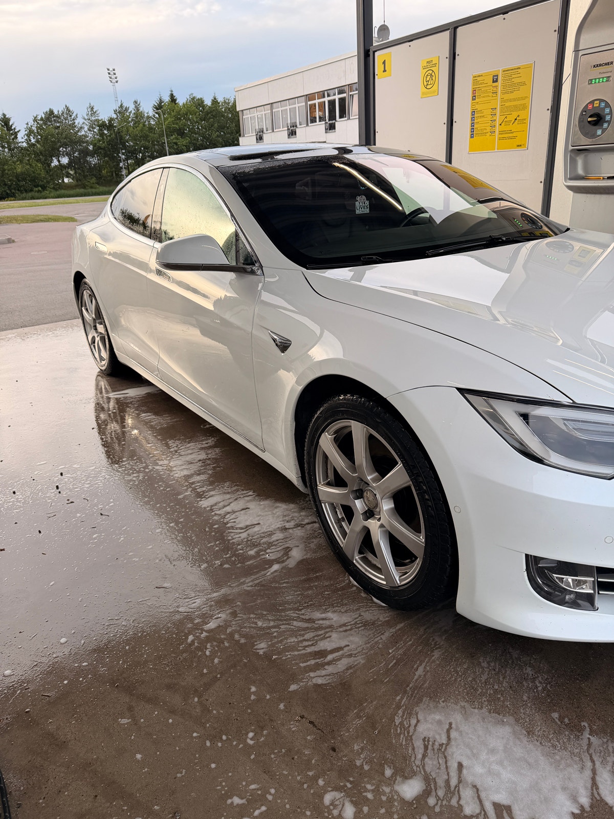 Tesla Model S 100D, 525ps, 2018