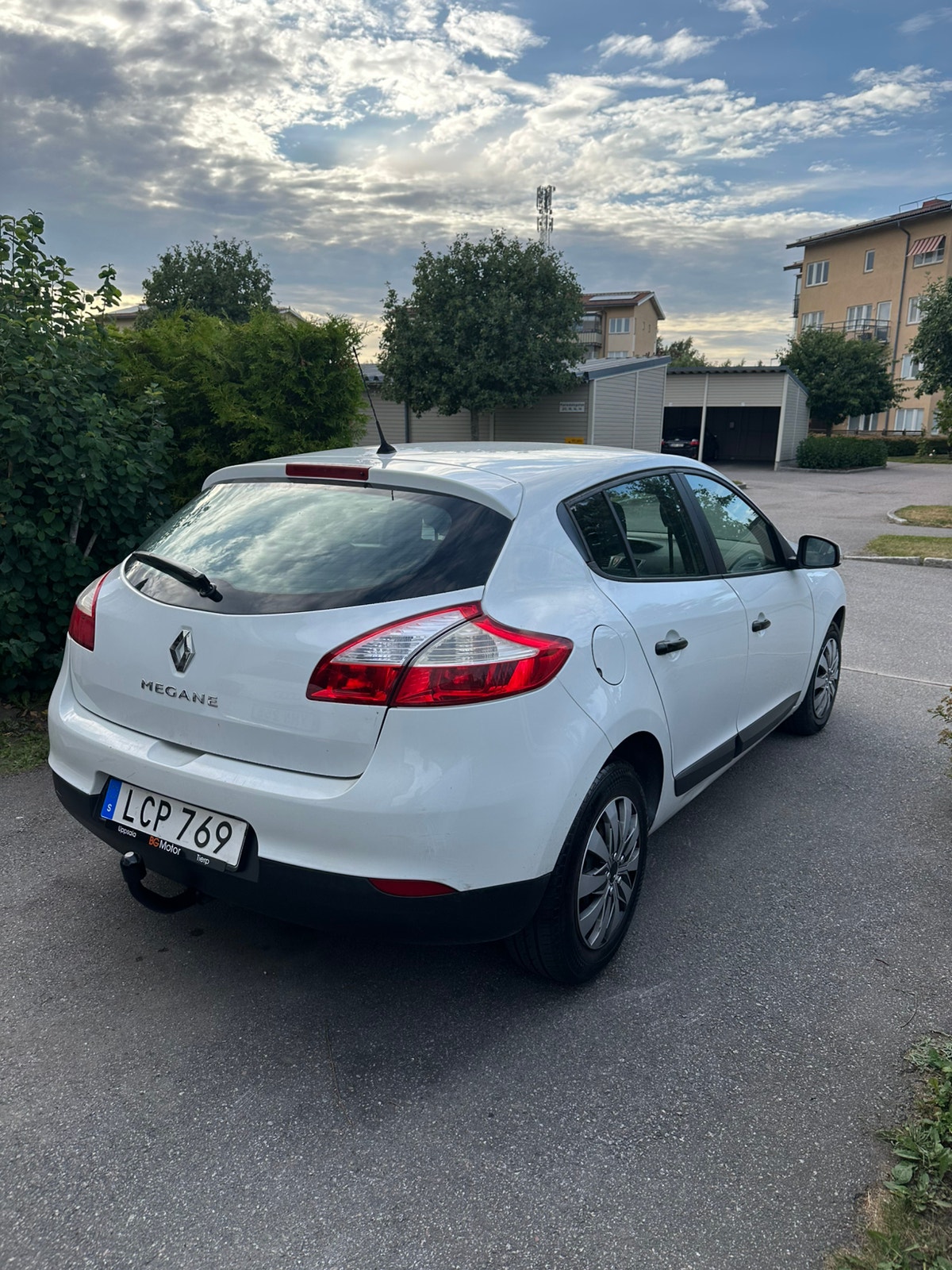 Renault Mégane 1.6 E85 Manual, 110hp, 2011