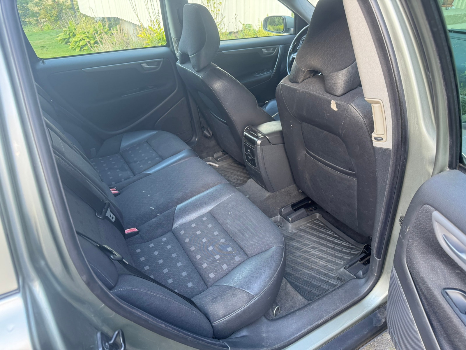 Volvo V70 2.4 Manual, 140hp, 2006