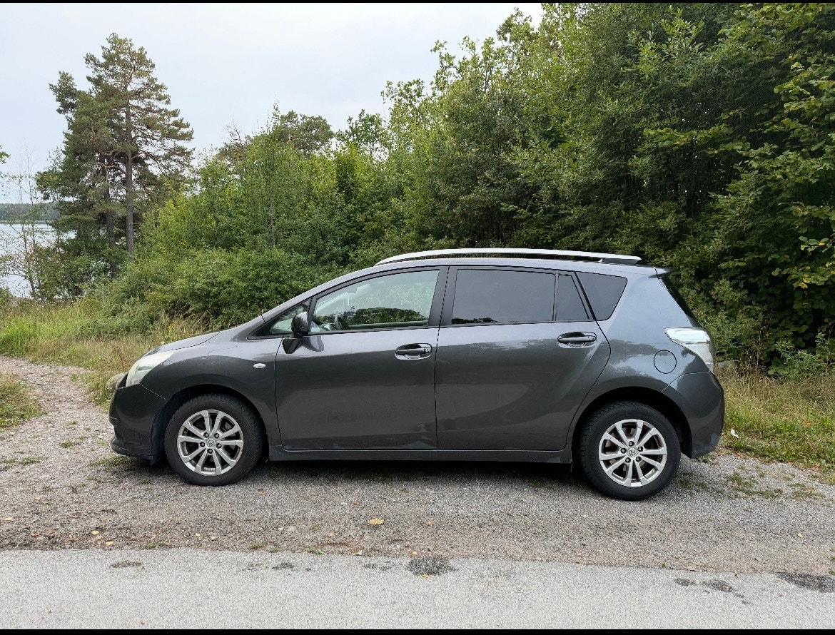 Toyota Verso 1.8 Valvematic Multidrive S, 147ps, 2012
