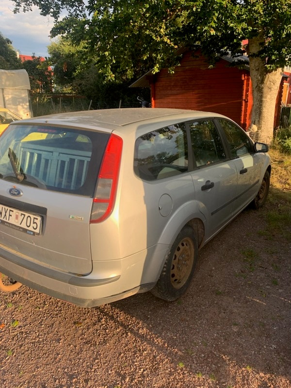 Ford Focus Combi 1.8 Flexifuel Manual, 5-trins, 125ps, 2005