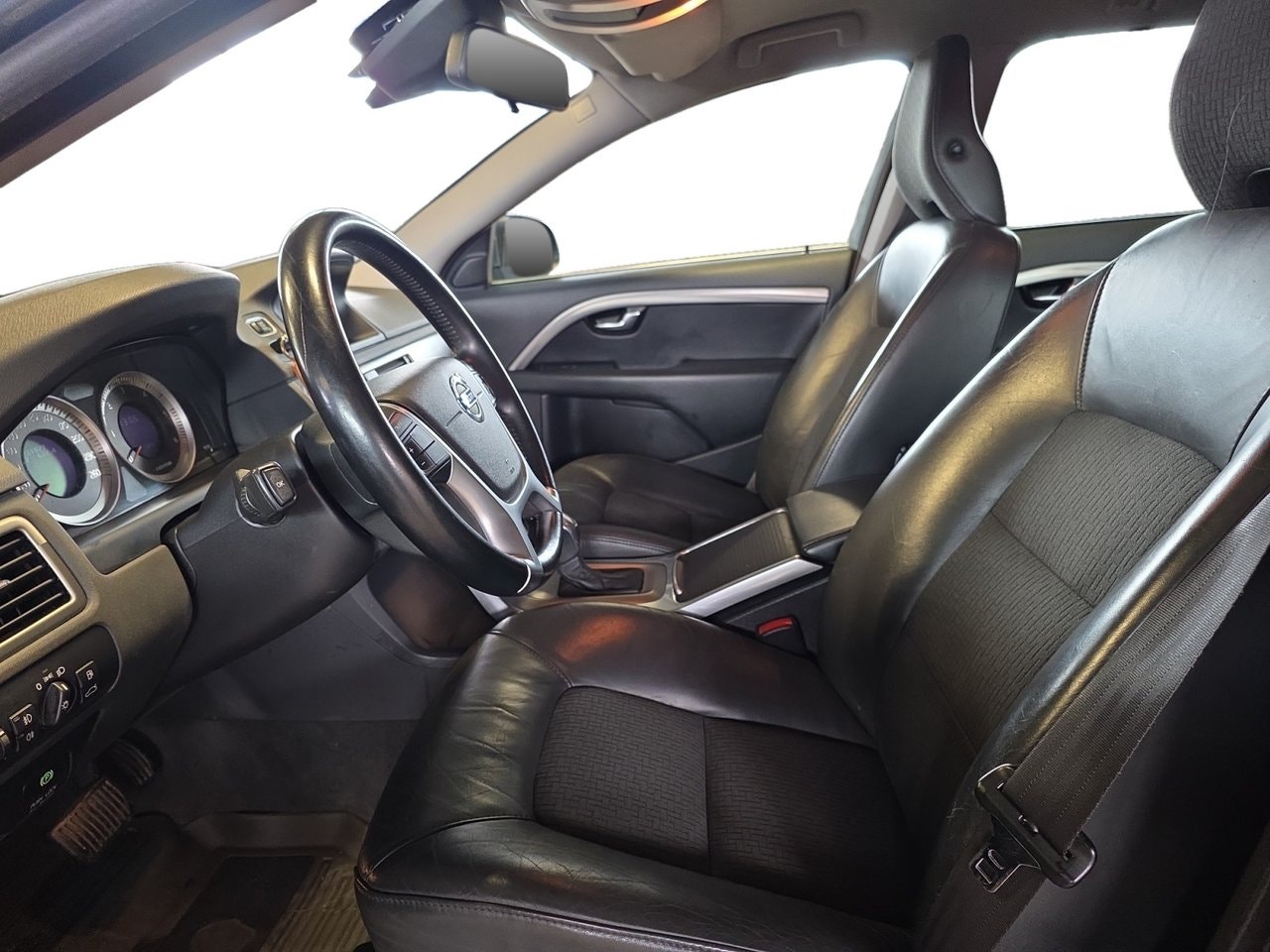 Volvo V70 D2 Powershift 6, 6-trins, 115ps, 2013