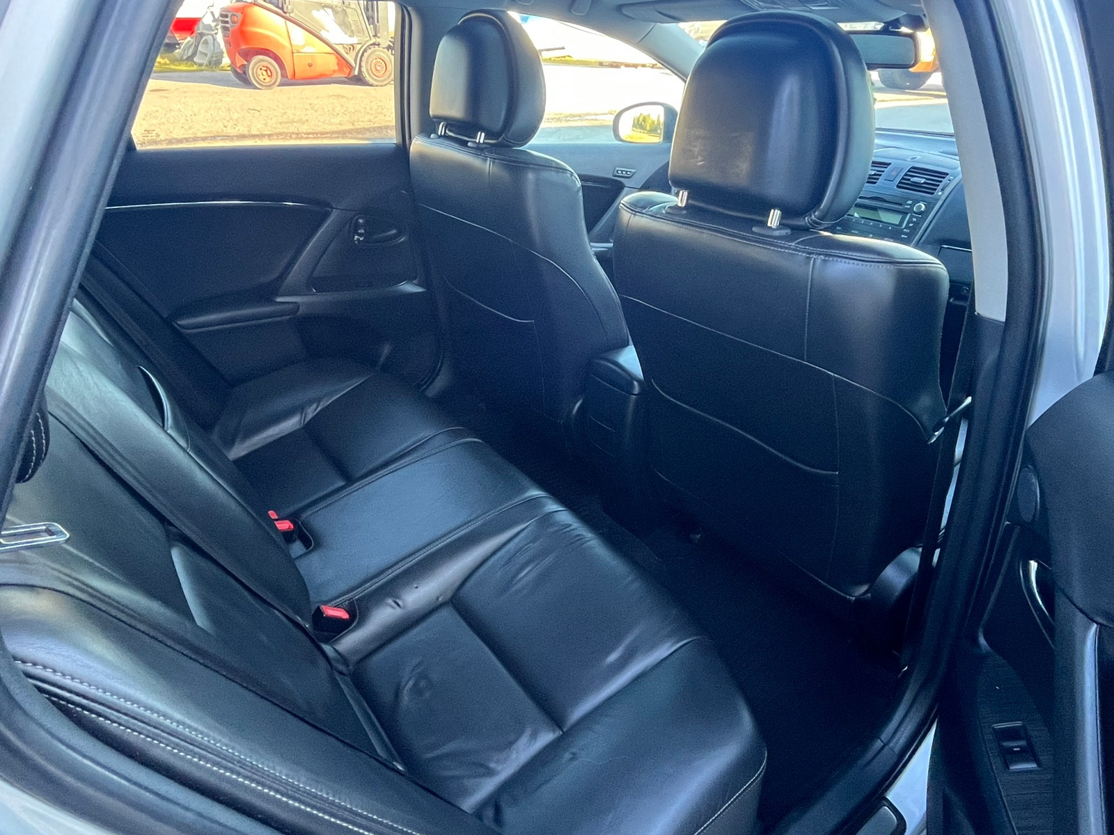 Toyota Avensis Combi 2.2 D-4D Automatic, 150hp, 2010