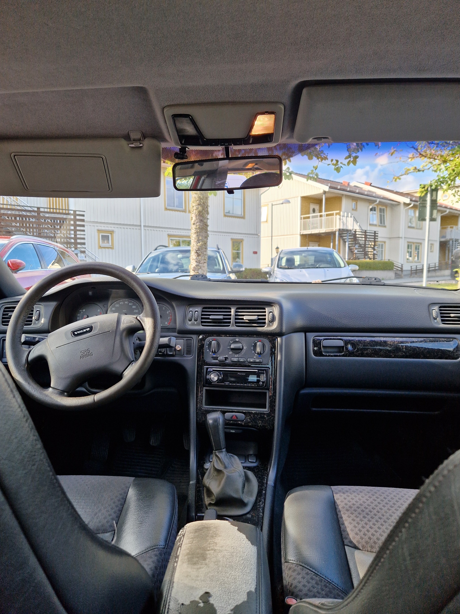 Volvo S70 2.4 Manual, 5-trins, 140ps, 2000