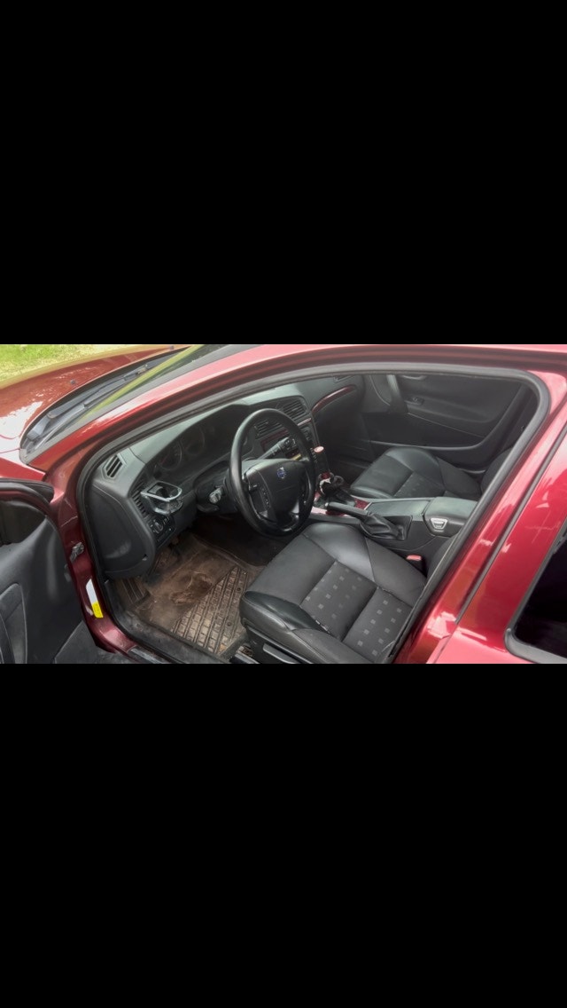 Volvo V70 2.4 Manuell, 5-trinn, 140hk, 2006