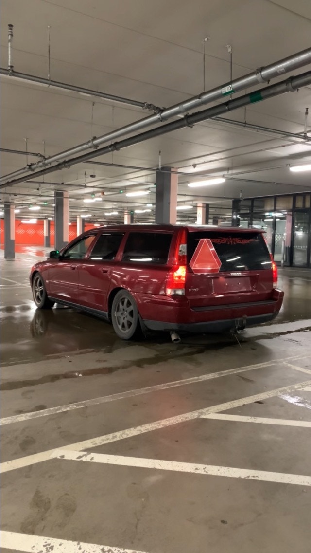 Volvo V70 2.4 Manuell, 5-trinn, 140hk, 2006
