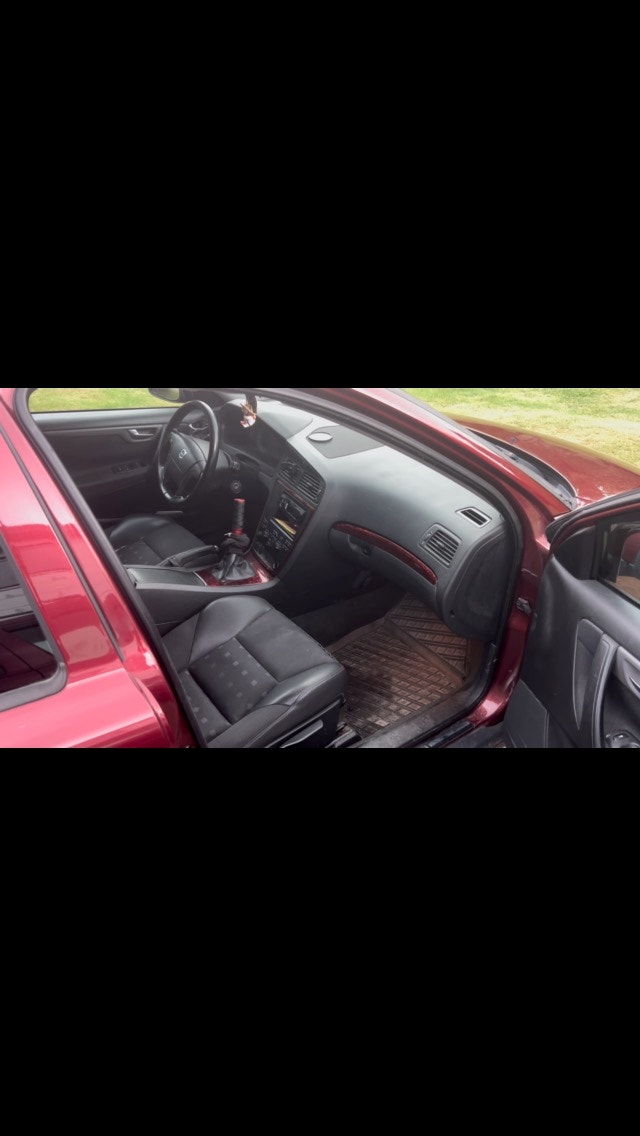 Volvo V70 2.4 Manuell, 5-trinn, 140hk, 2006