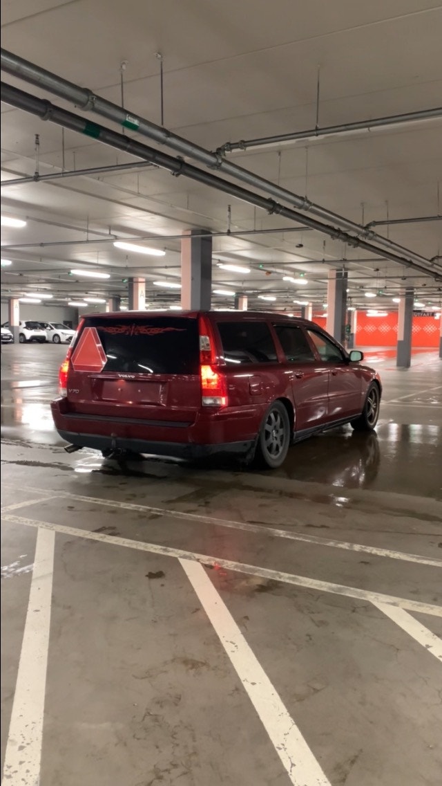 Volvo V70 2.4 Manuell, 5-trinn, 140hk, 2006