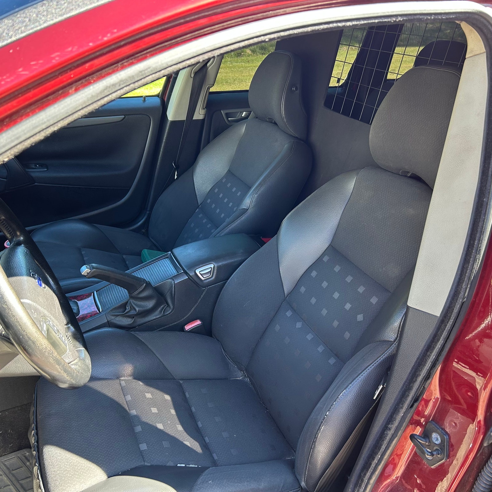 Volvo V70 2.4 Manuell, 5-trinn, 140hk, 2006