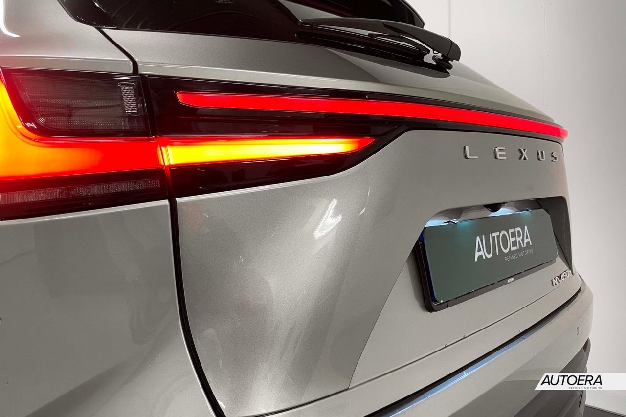 Lexus NX 450h+ E-CVT, 309hp, 2024