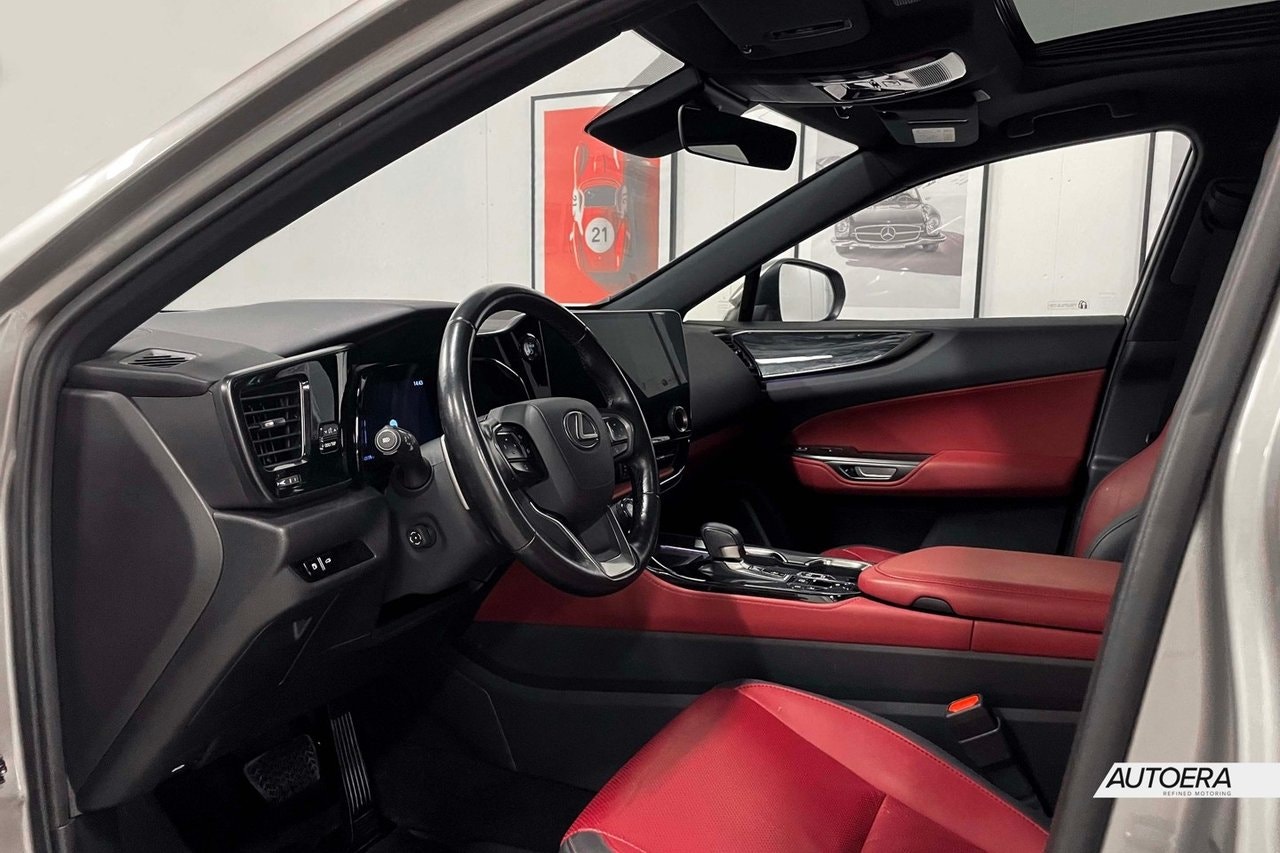 Lexus NX 450h+ E-CVT, 309hp, 2024