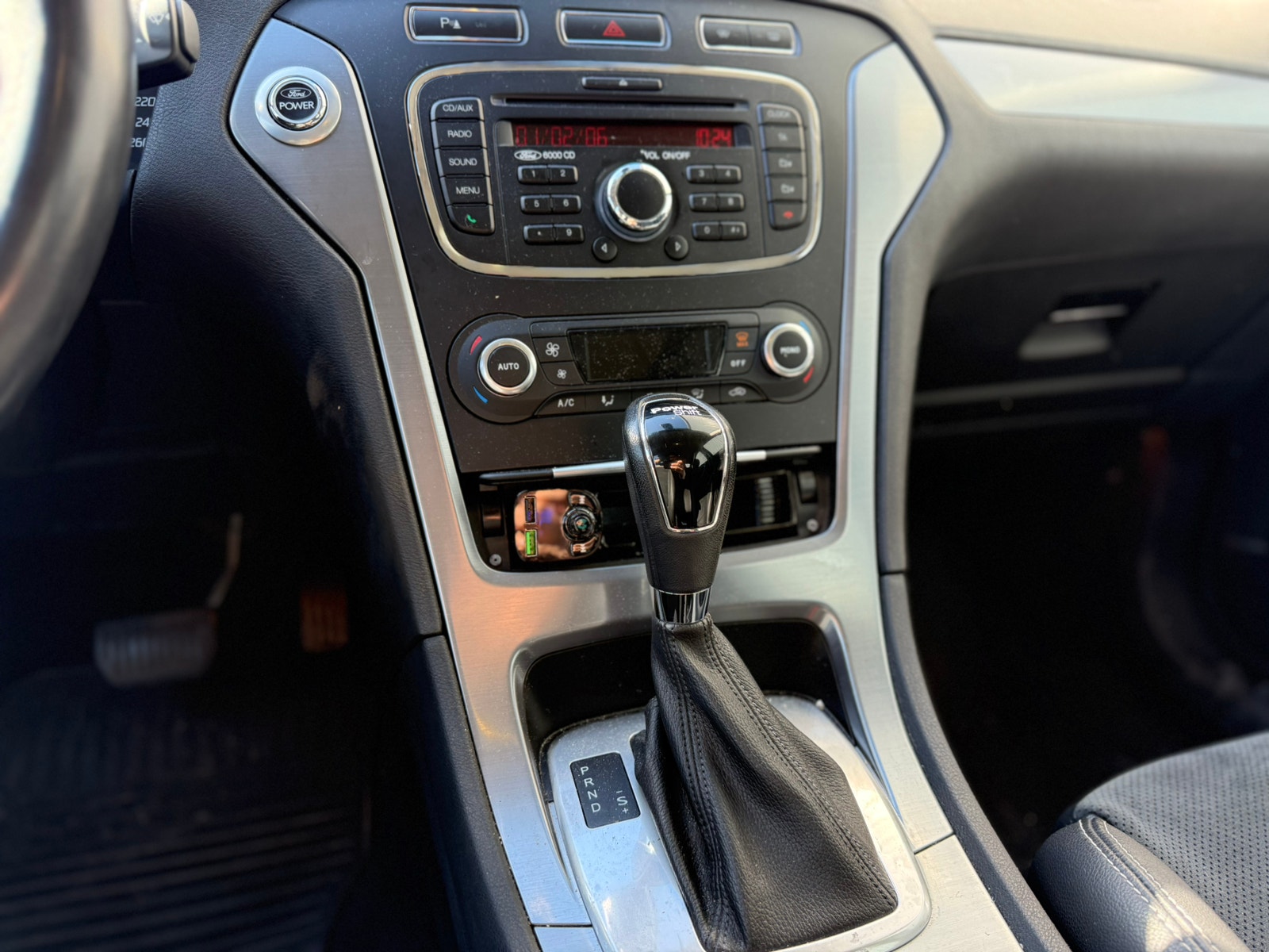 Ford Mondeo 2.0 EcoBoost Powershift 6, 6-trins, 203ps, 2011