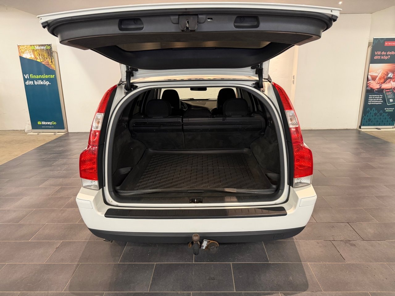 Volvo V70 2.4 Automatic, 140hp, 2006