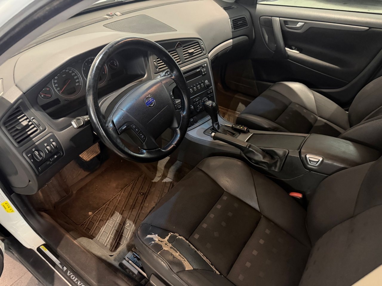 Volvo V70 2.4 Automatic, 140hp, 2006
