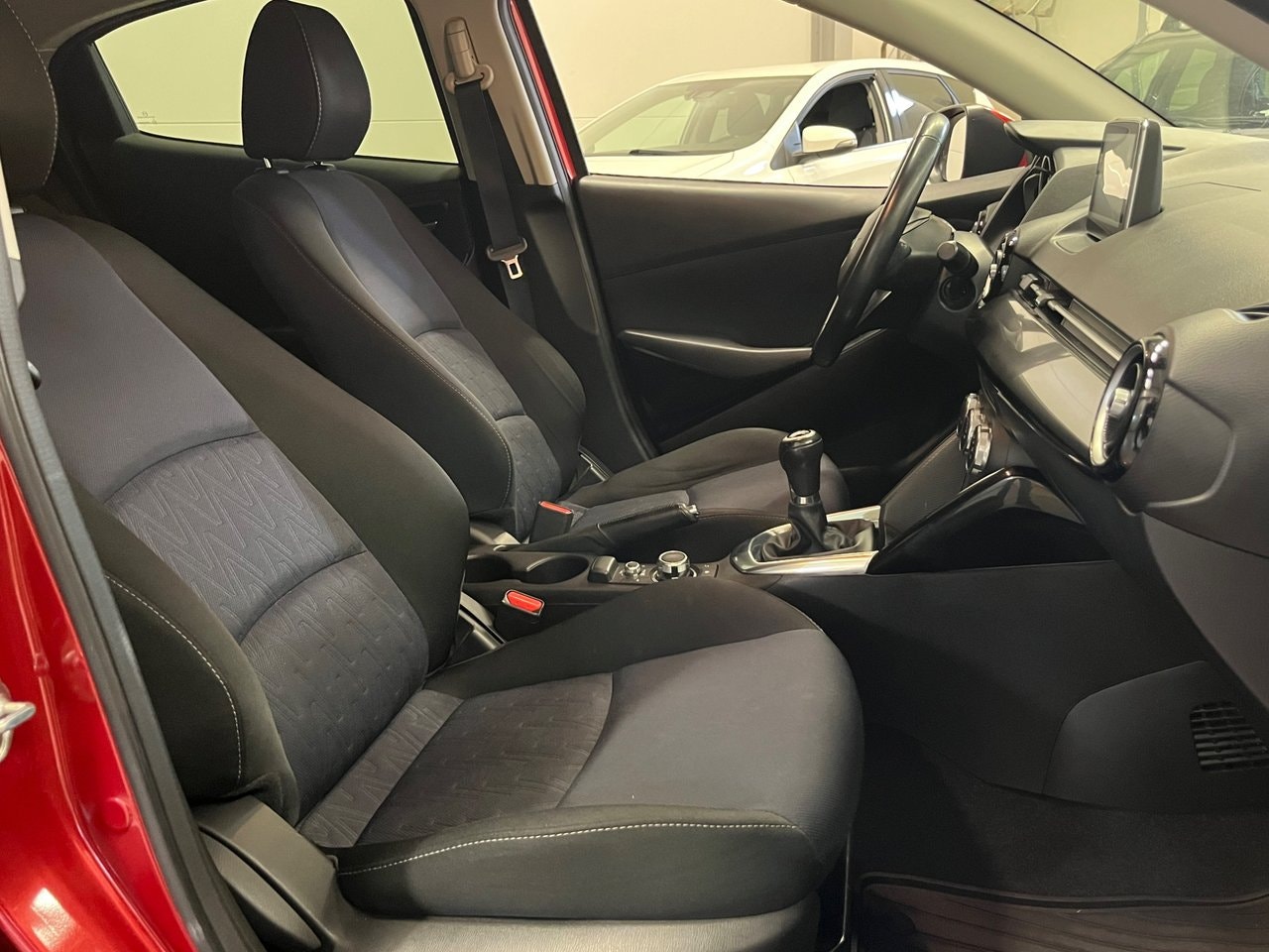Mazda 2 5-door 1.5  SKYACTIV-G Manual, 90hp, 2016