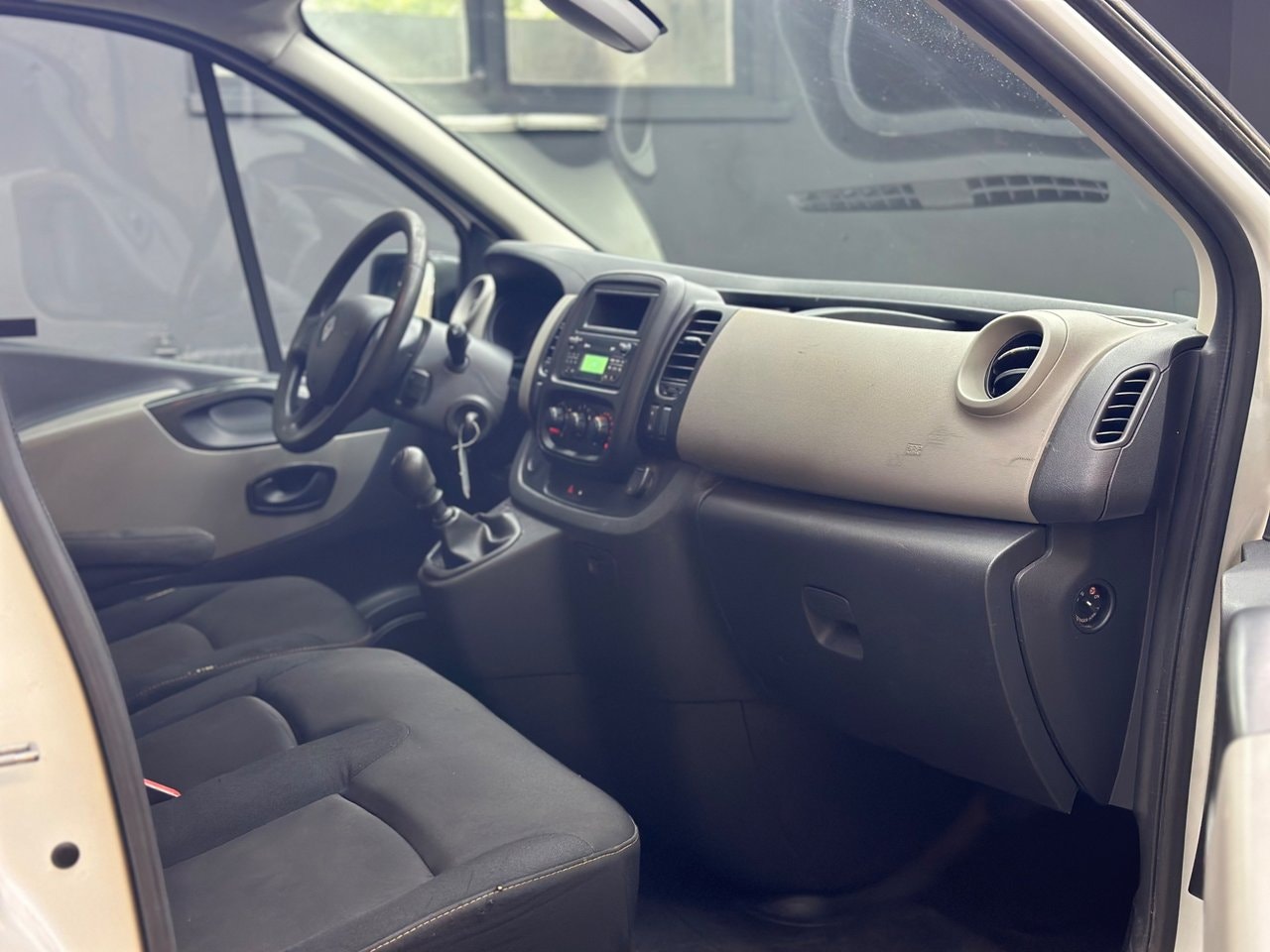 Renault Trafic Van 2.9t 1.6 dCi Manual, 115hp, 2016