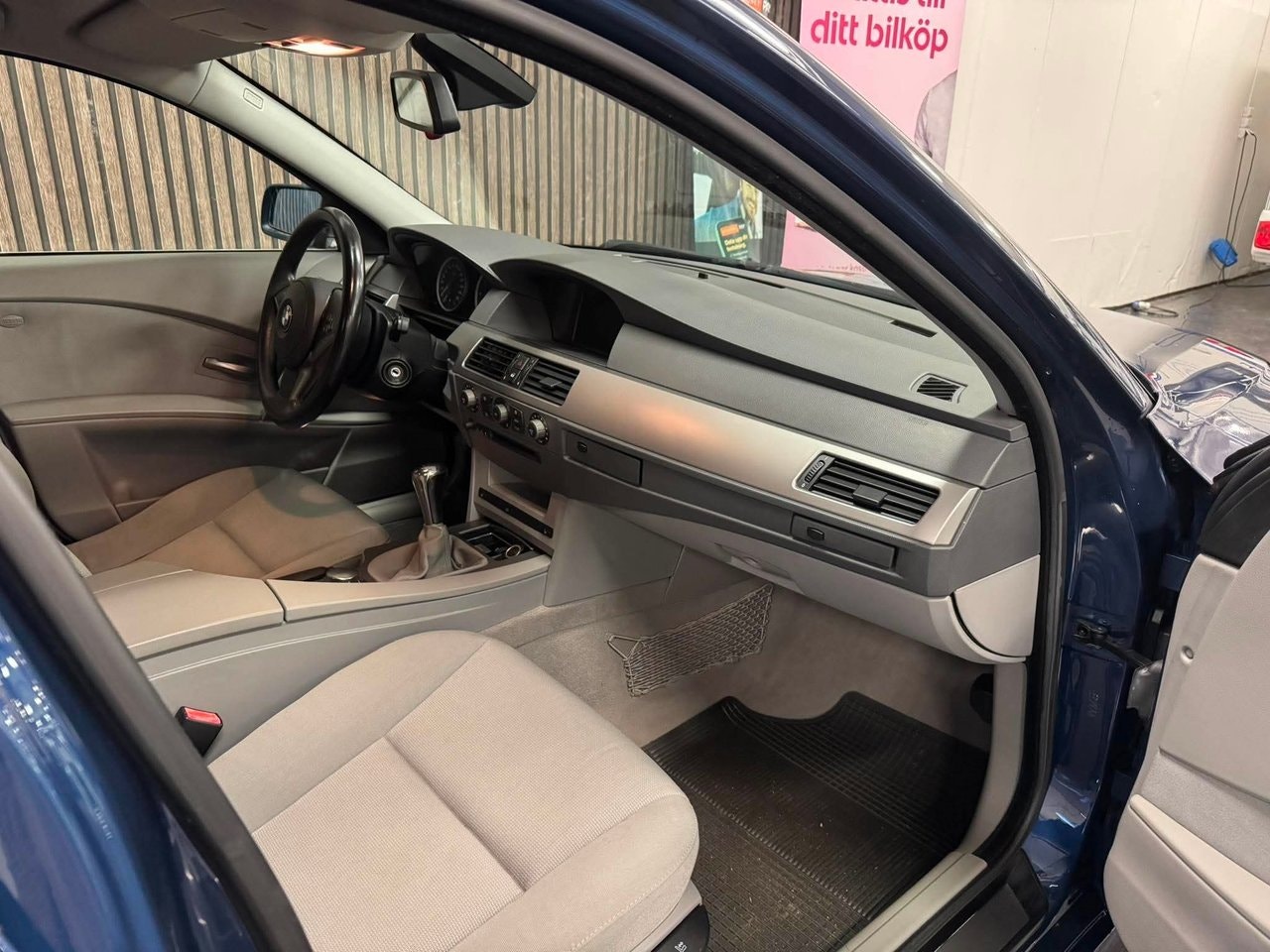 BMW 525i Touring Manual, 192hp, 2005