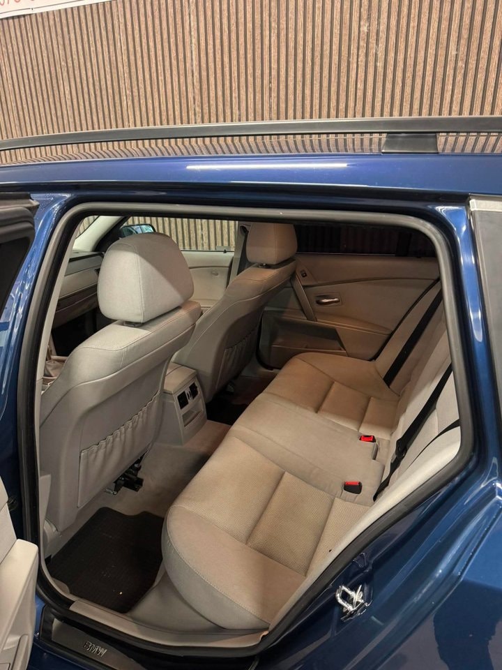 BMW 525i Touring Manual, 192hp, 2005