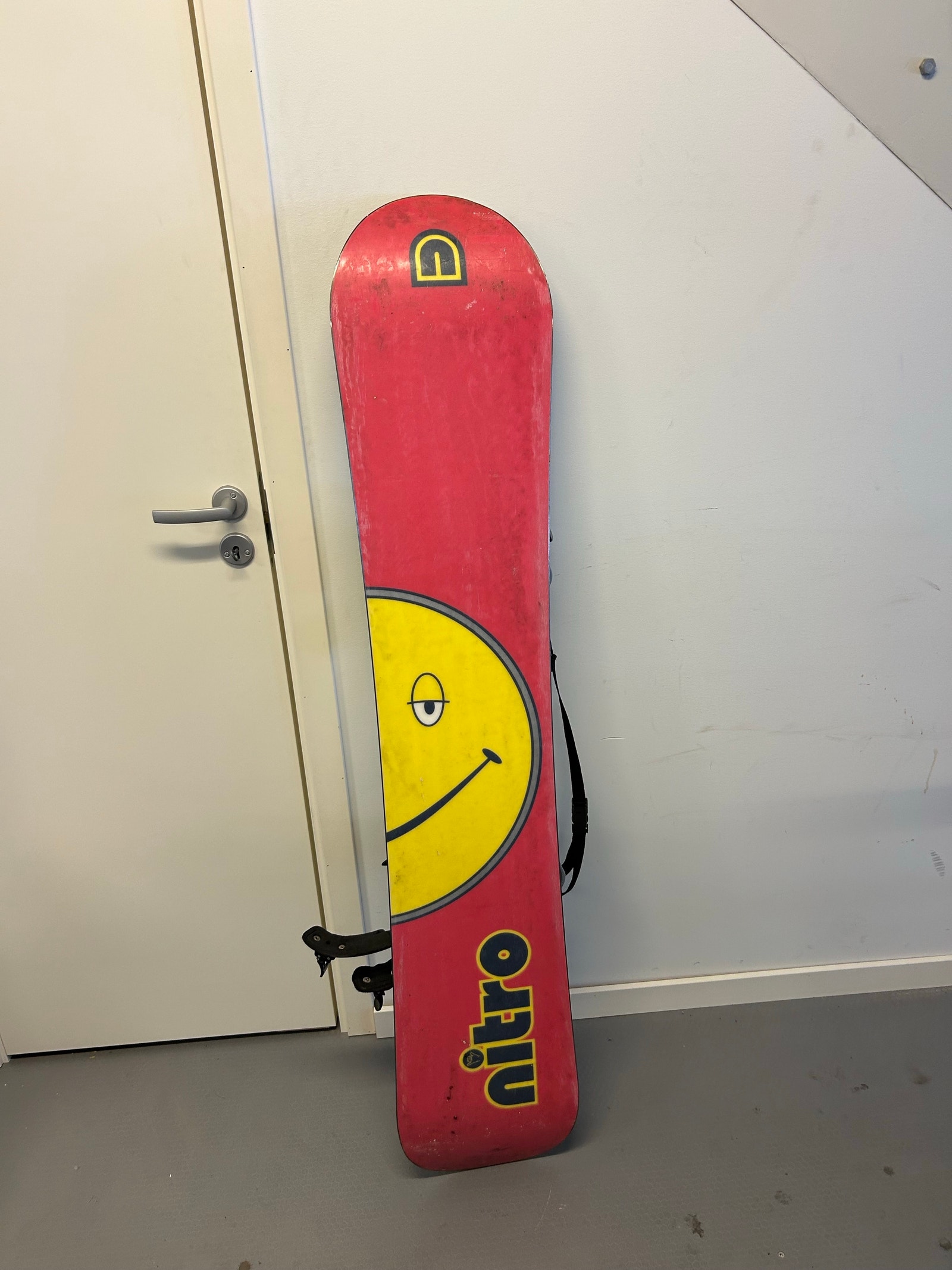 NITRO Seth Neary & Seth Miller Snowboard1900-tal | Blocket
