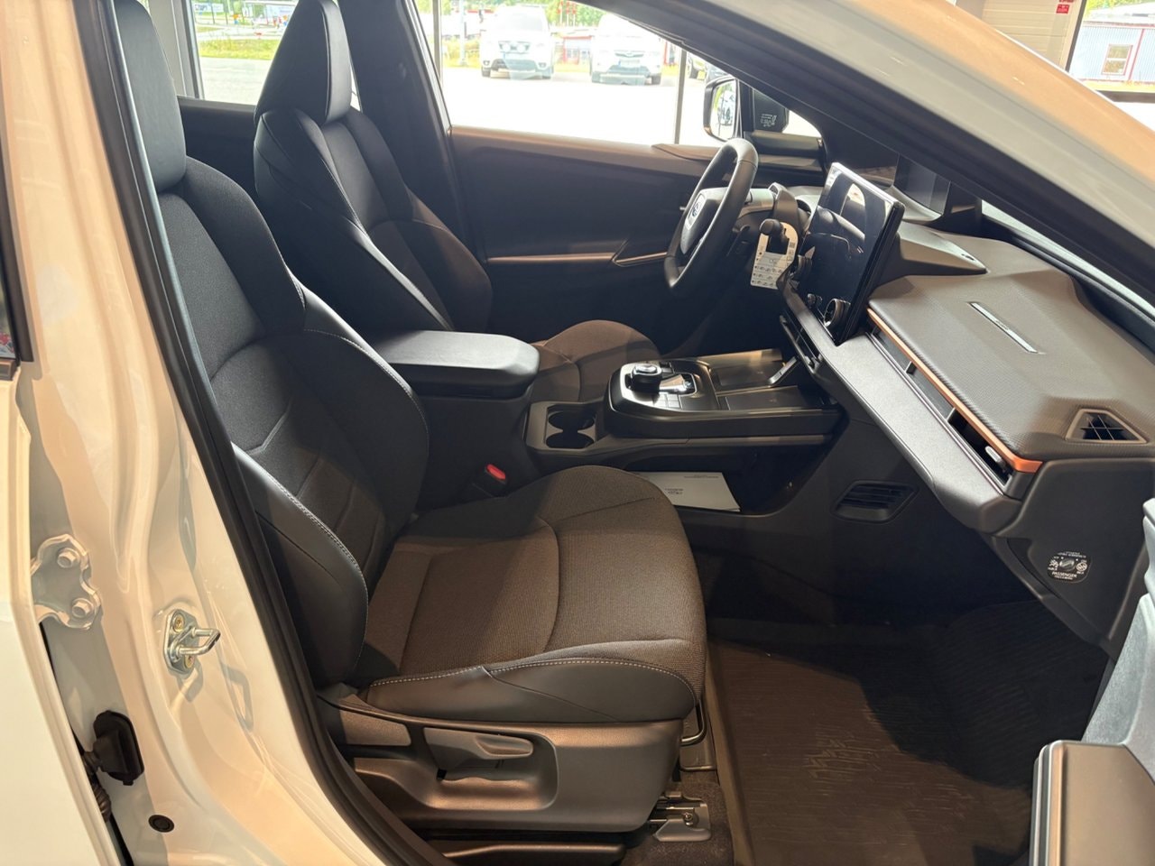 Subaru Uncharted Standard Range 57.7 kWh, 224ps, 2026
