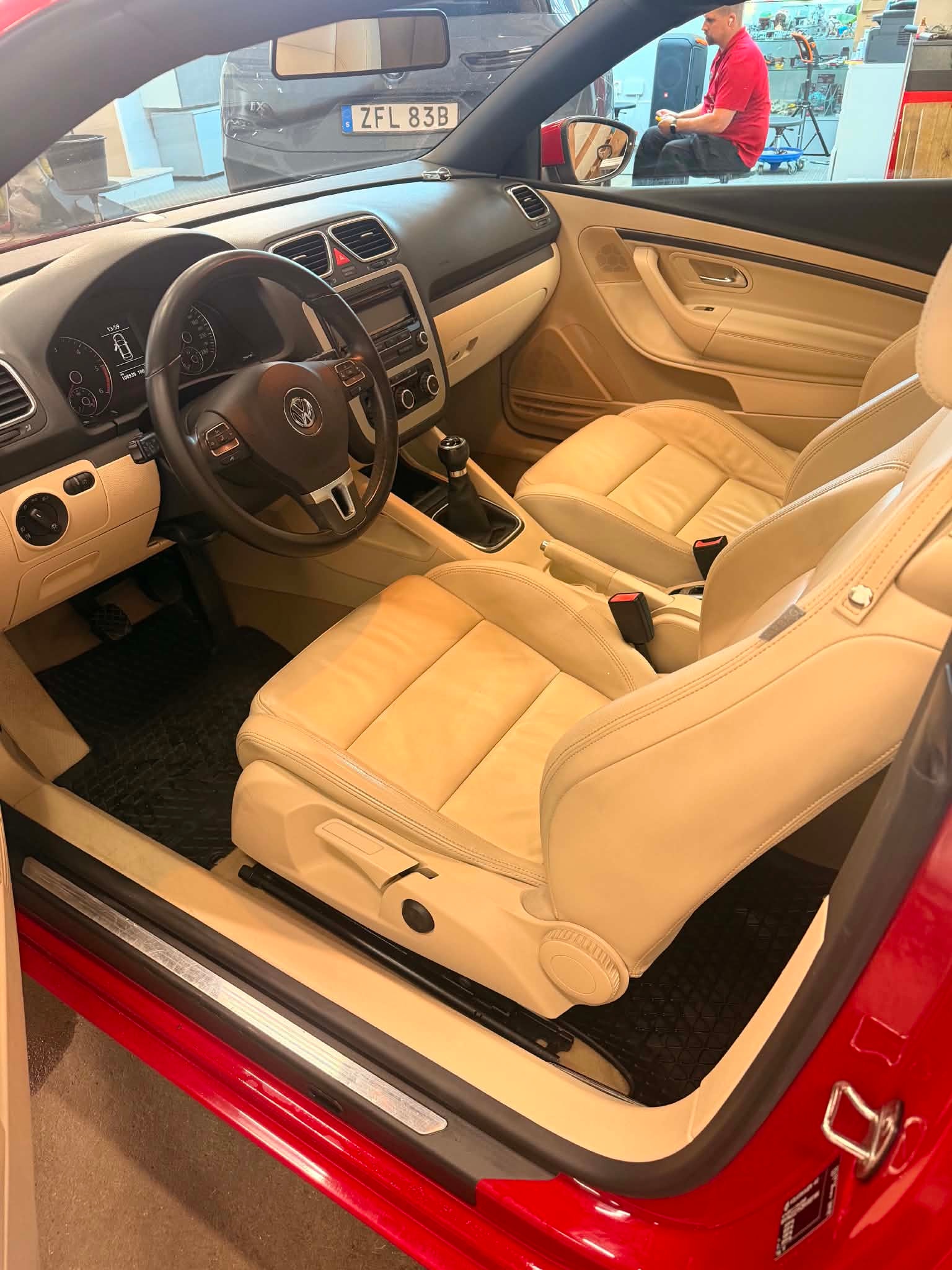 Volkswagen Eos 2.0 TDI DPF Manuell, 140hk, 2011