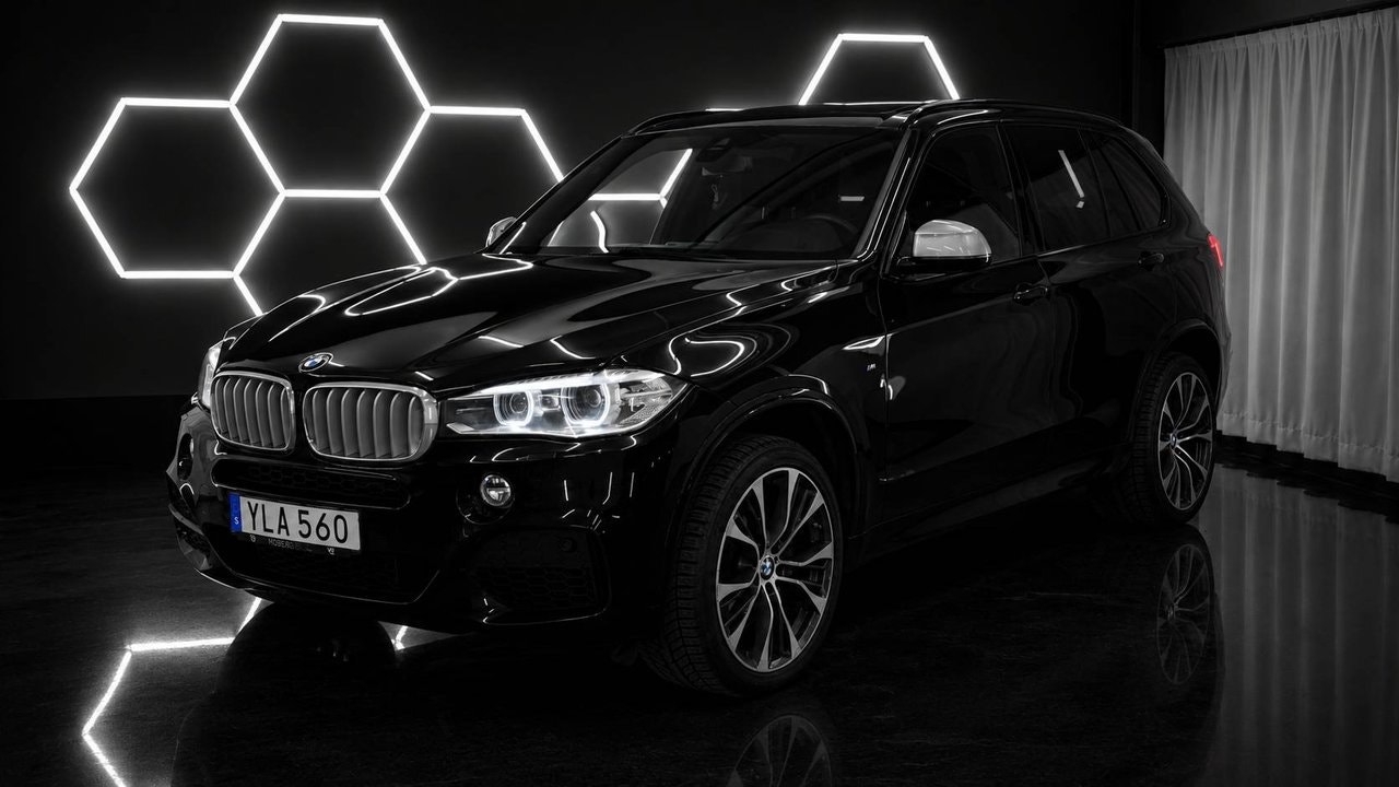 BMW X5 M 381 л.с.