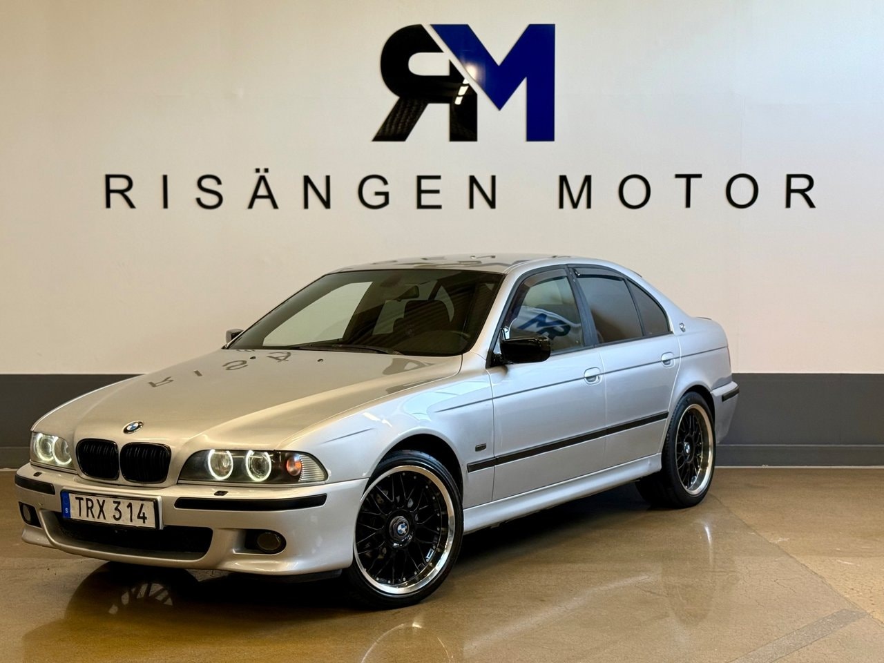 BMW 525i Sedan Automatic, 5-trins, 192ps, 2003