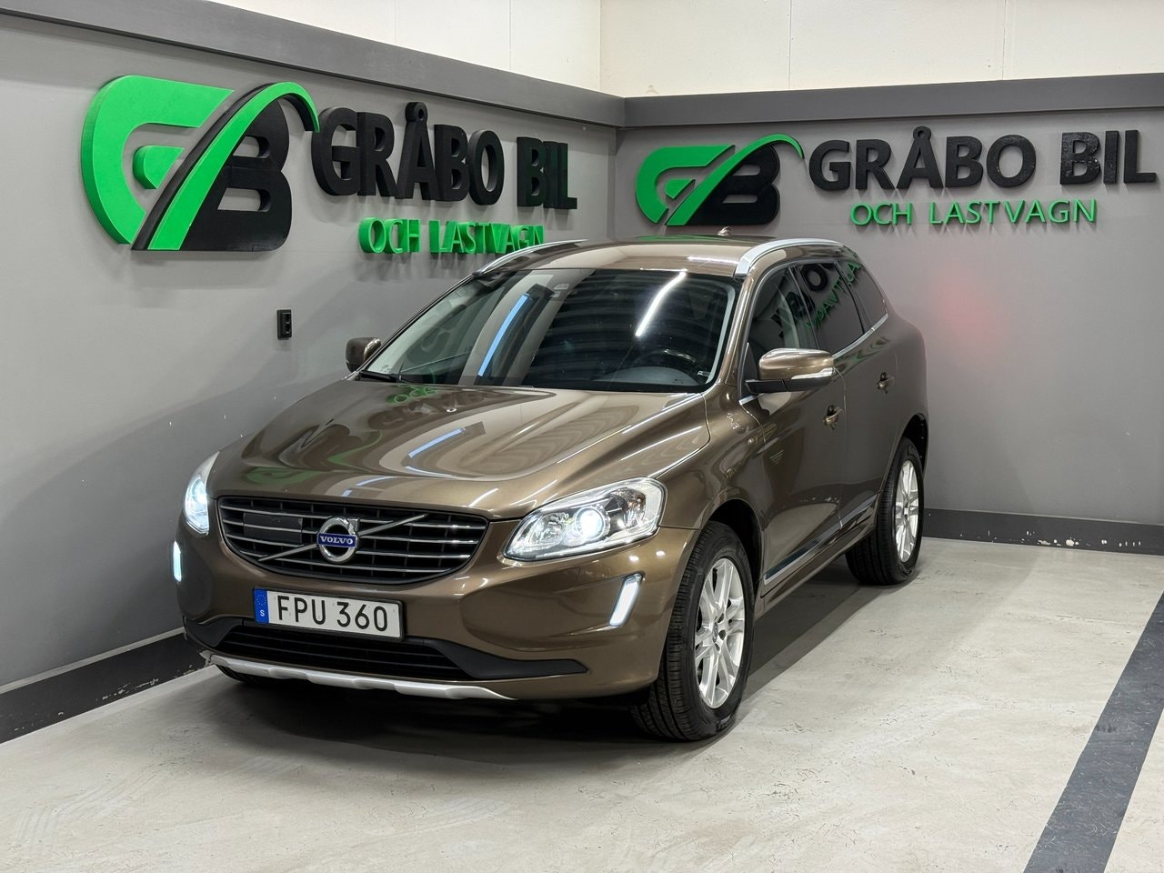 Volvo XC60 215 л.с.