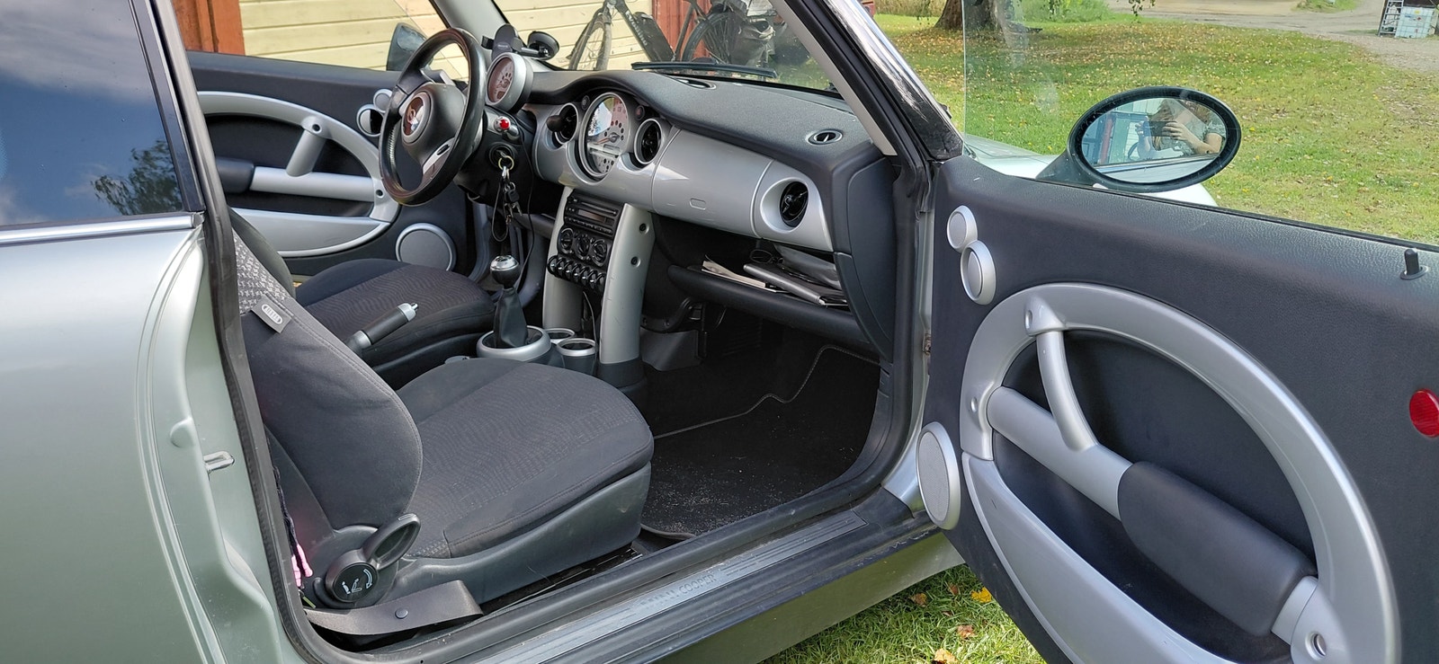 MINI Cooper Manuell, 5-trinn, 116hk, 2002