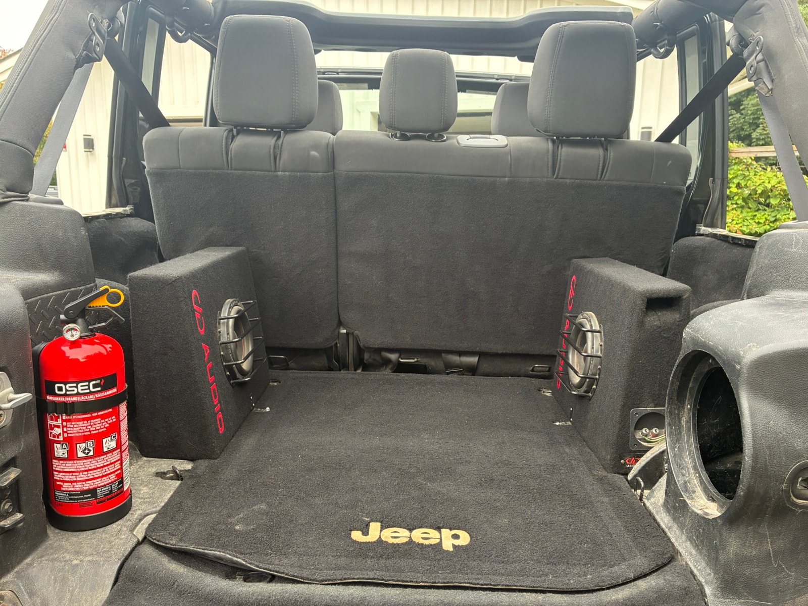 Jeep Wrangler Unlimited 3.6 V6 4WD Automatic, 5-trins, 284ps, 2012