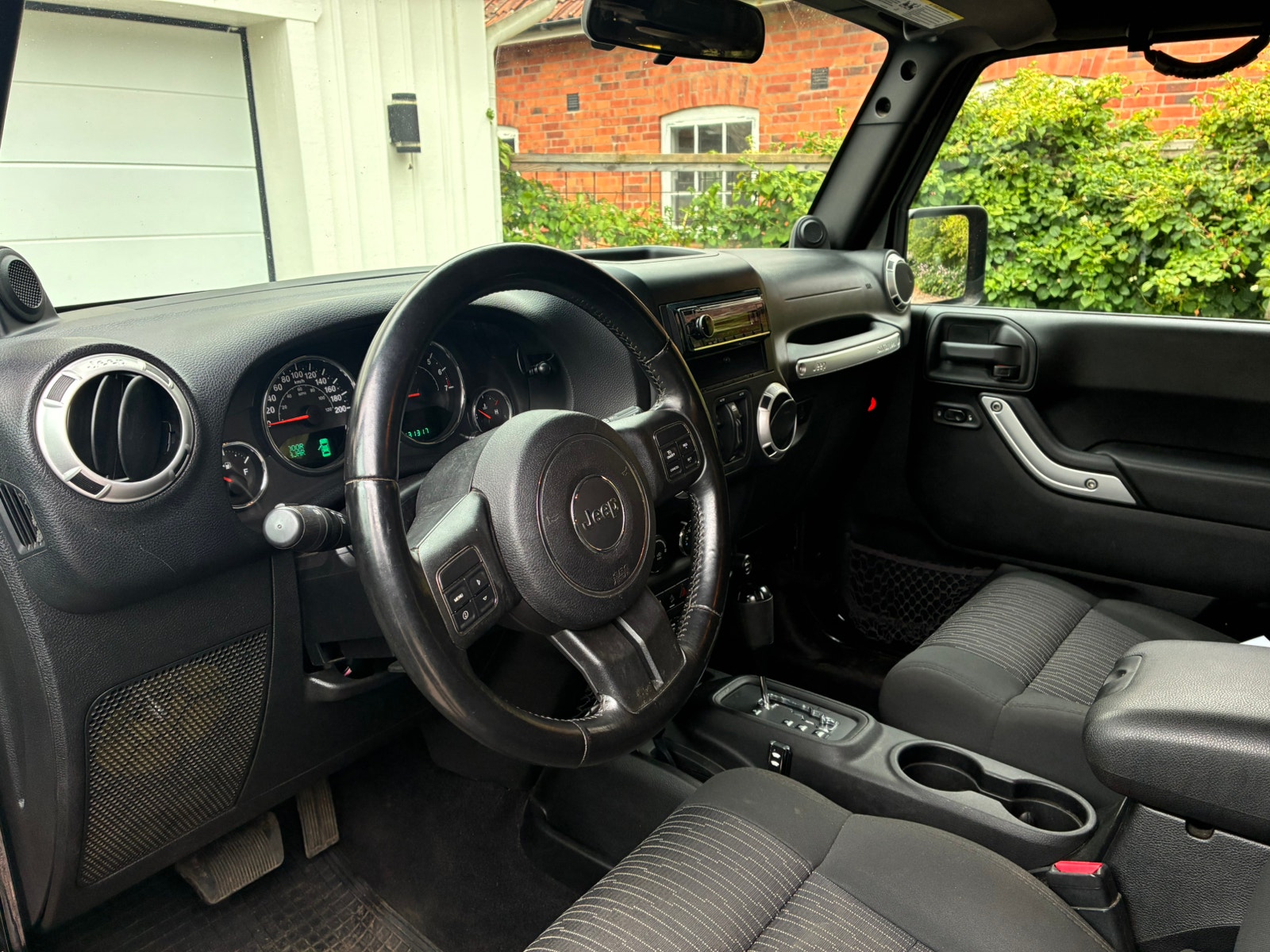 Jeep Wrangler Unlimited 3.6 V6 4WD Automatic, 5-trins, 284ps, 2012